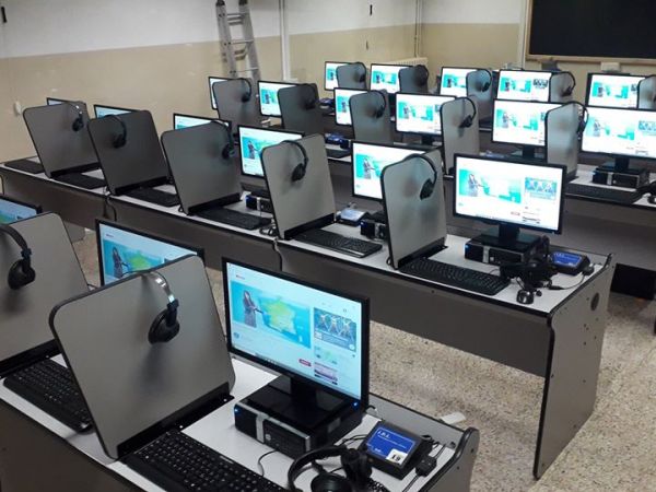 Language Lab Equipment Can Ease Learning To a Great&nbsp;Extent